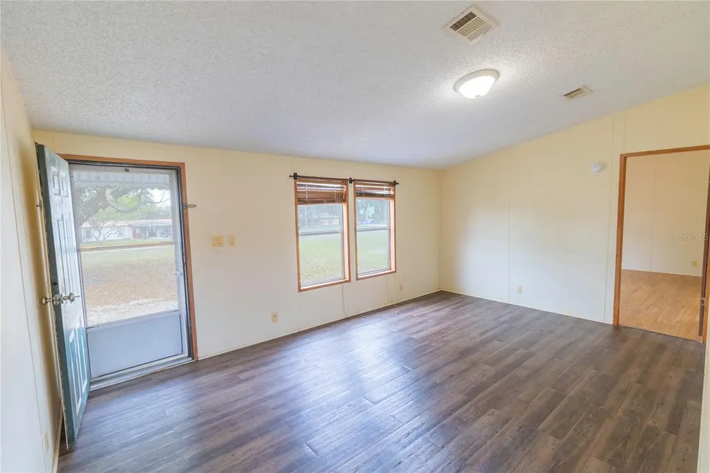 4306 Tevalo Drive Valrico FL 33596