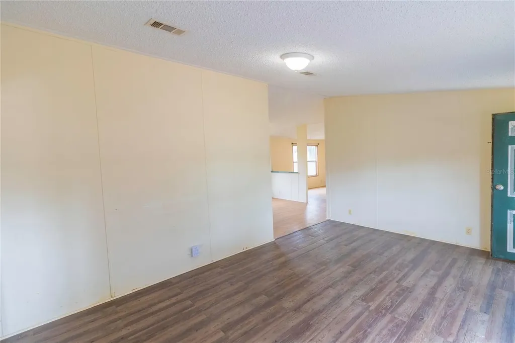 4306 Tevalo Drive Valrico FL 33596