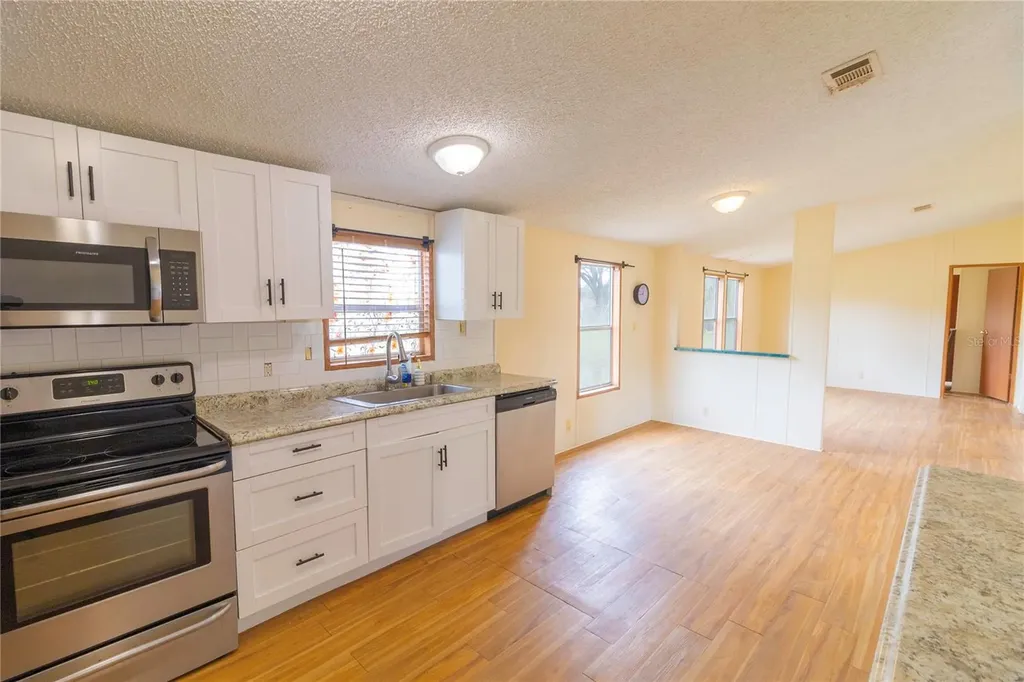 4306 Tevalo Drive Valrico FL 33596