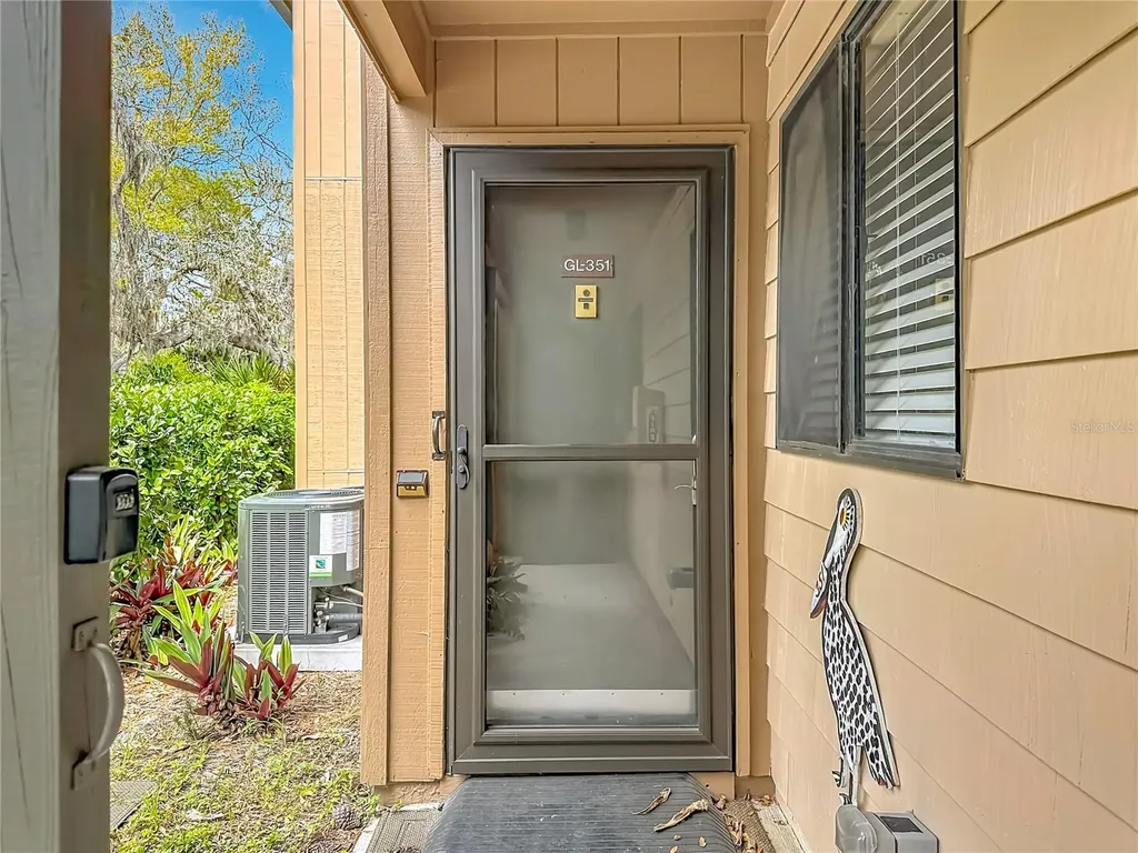 1707 Pelican Cove Road Sarasota FL 34231