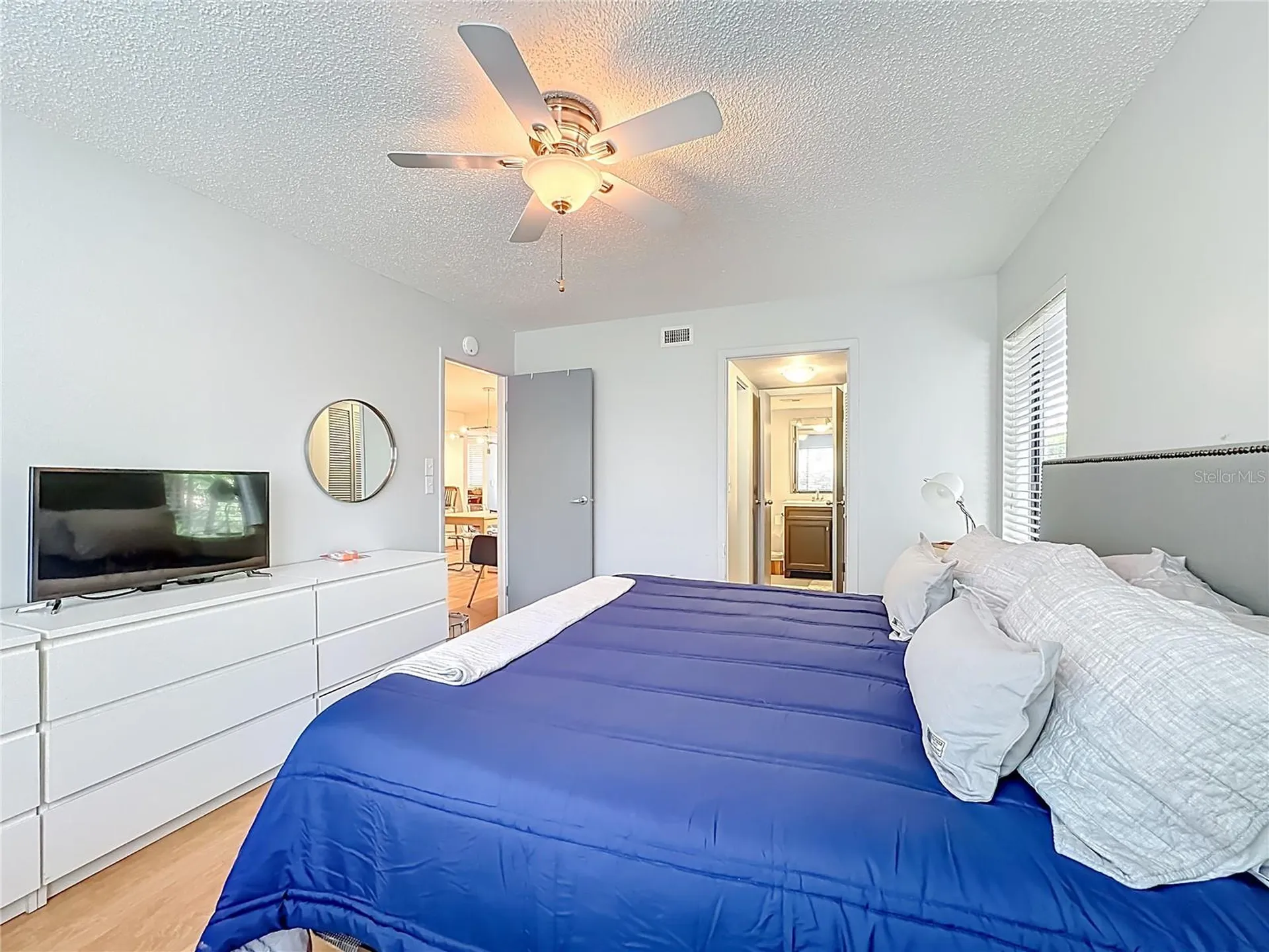 1707 Pelican Cove Road Sarasota FL 34231