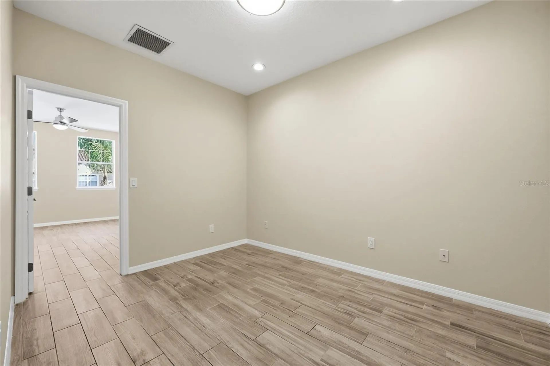 8718 The Esplanade Orlando FL 32836