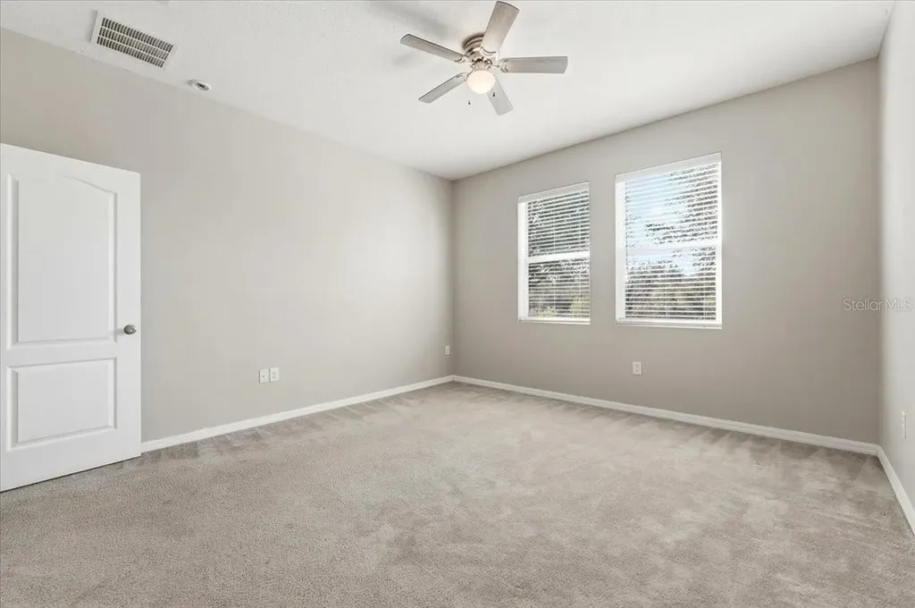 215 Lakeshore Drive Davenport FL 33837