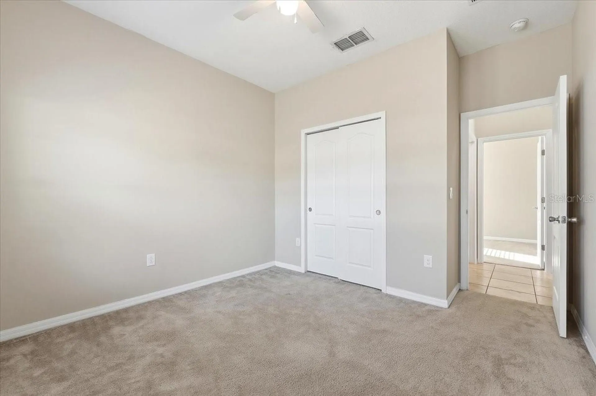 215 Lakeshore Drive Davenport FL 33837