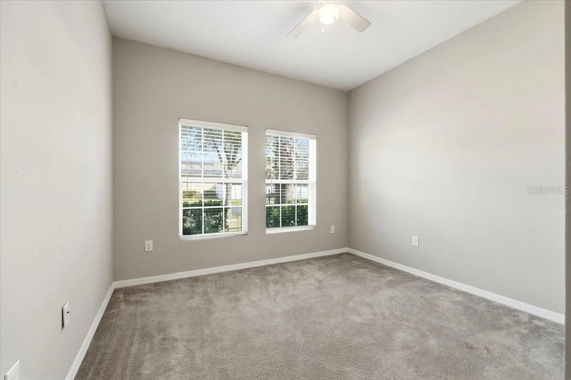 215 Lakeshore Drive Davenport FL 33837
