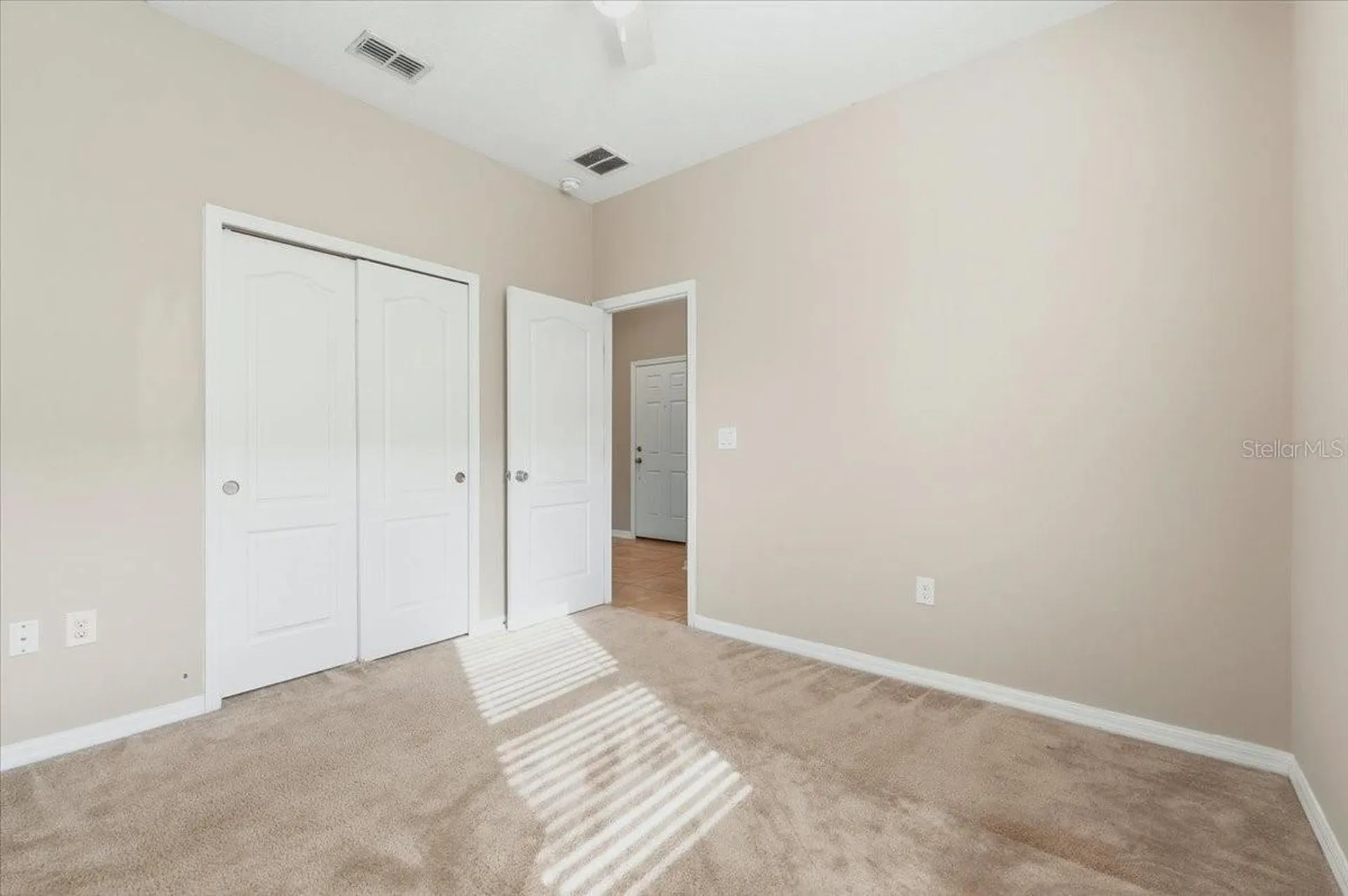 215 Lakeshore Drive Davenport FL 33837