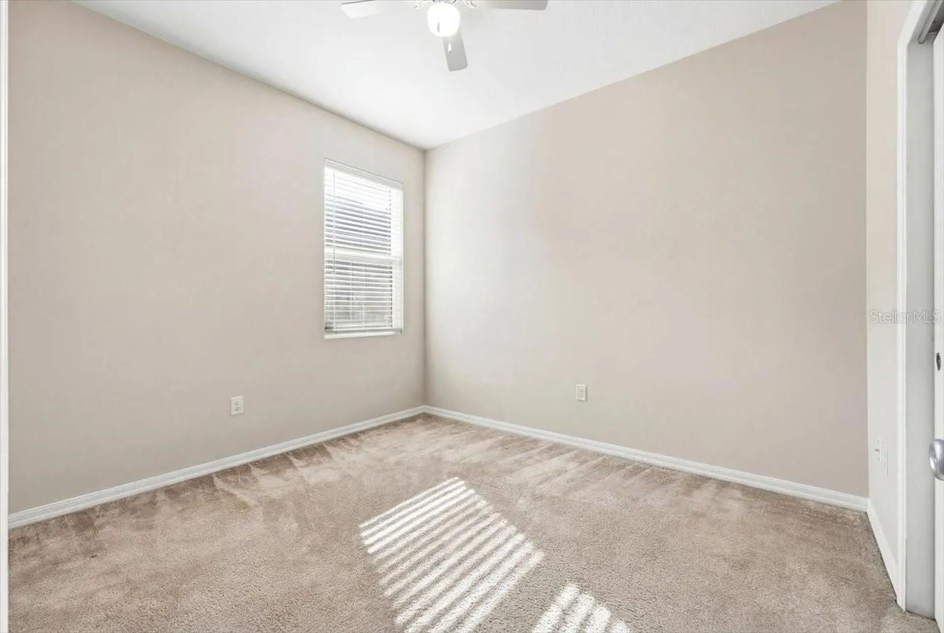 215 Lakeshore Drive Davenport FL 33837