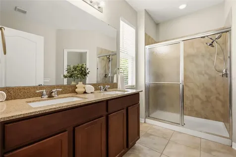 215 Lakeshore Drive Davenport FL 33837