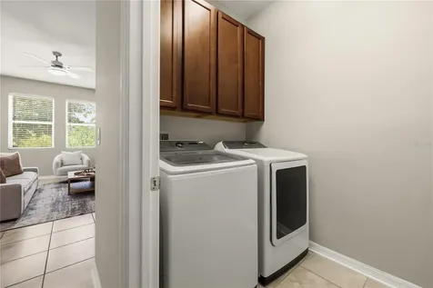 215 Lakeshore Drive Davenport FL 33837