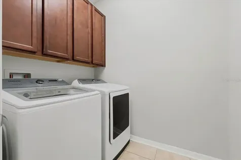 215 Lakeshore Drive Davenport FL 33837