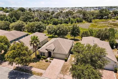 215 Lakeshore Drive Davenport FL 33837