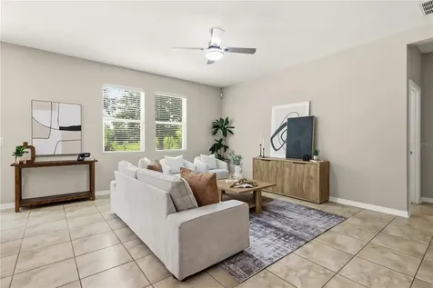 215 Lakeshore Drive Davenport FL 33837