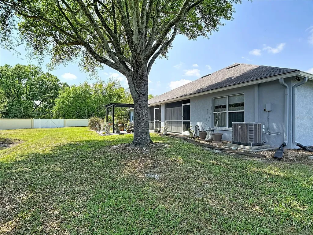 31965 Stillmeadow Drive Wesley Chapel FL 33543