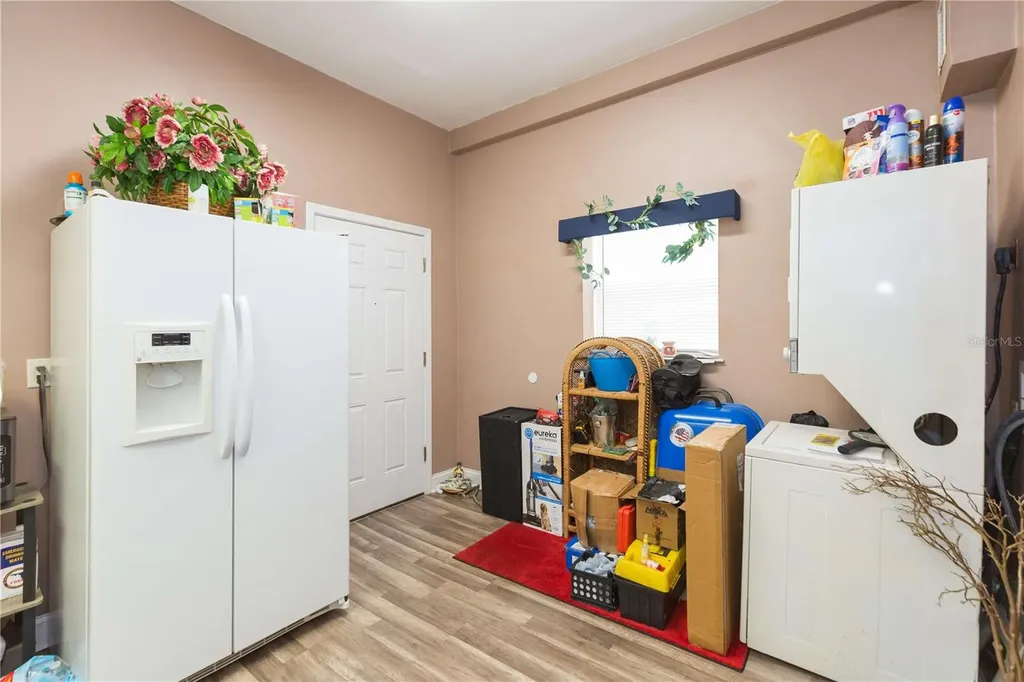 2322 W Cherry Street Tampa FL 33607