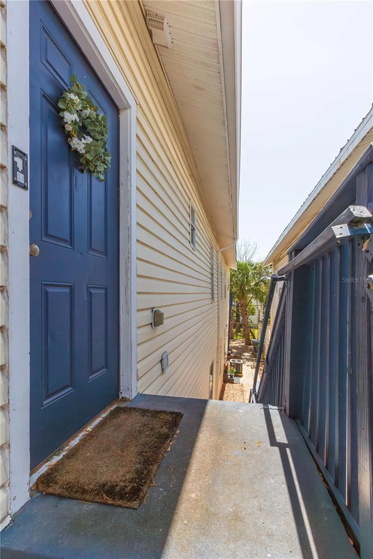2322 W Cherry Street Tampa FL 33607