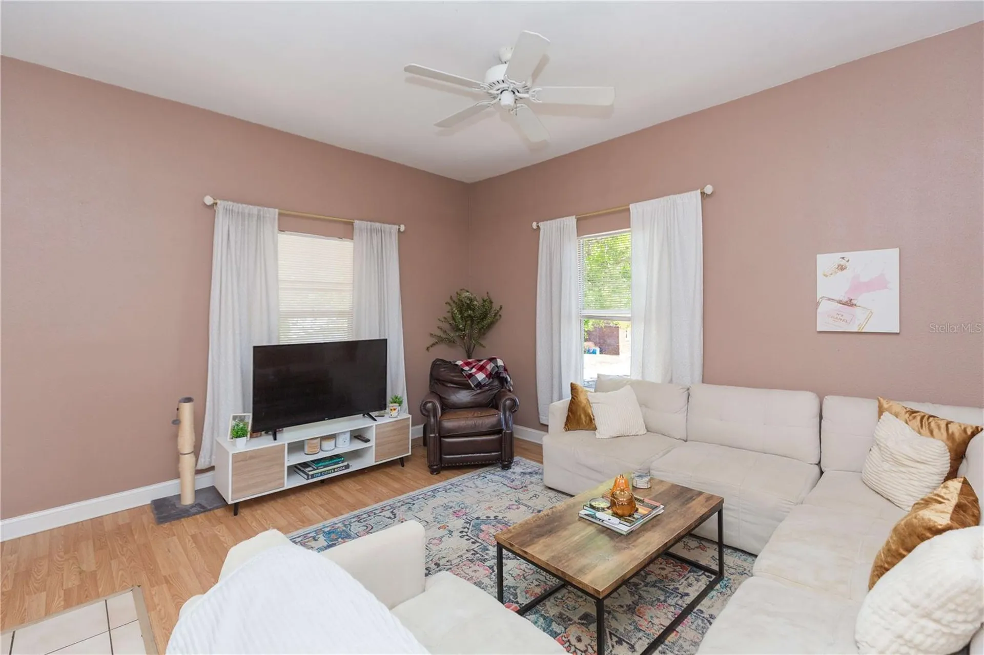 2322 W Cherry Street Tampa FL 33607