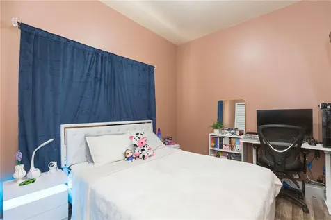 2322 W Cherry Street Tampa FL 33607