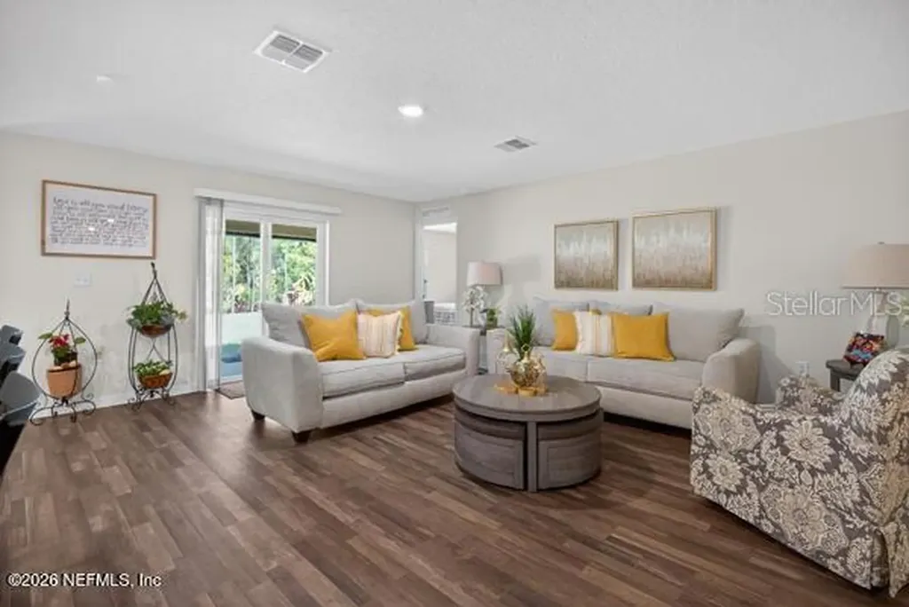 91 Raemoor Drive Palm Coast FL 32164