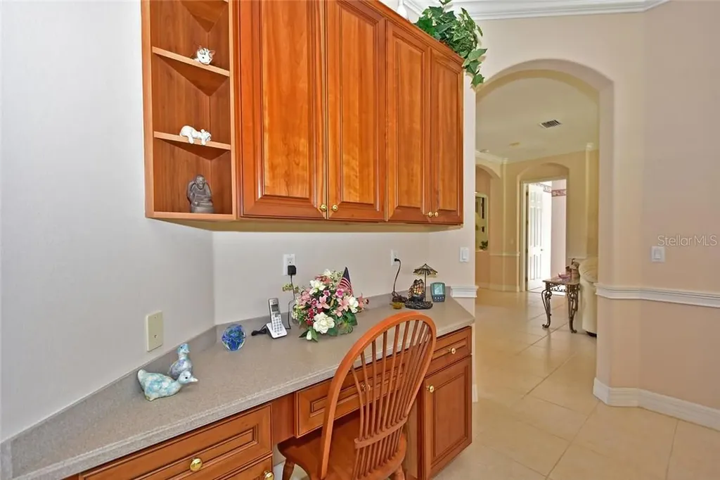 808 Whooping Crane Court Bradenton FL 34212