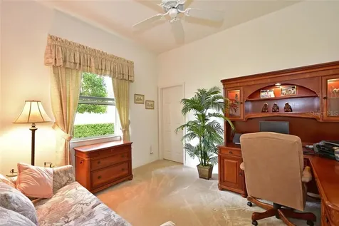 808 Whooping Crane Court Bradenton FL 34212