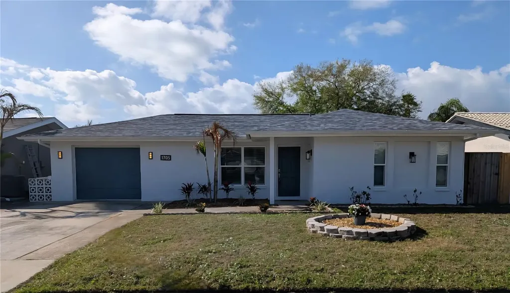 1705 Ironwood Court E Oldsmar FL 34677