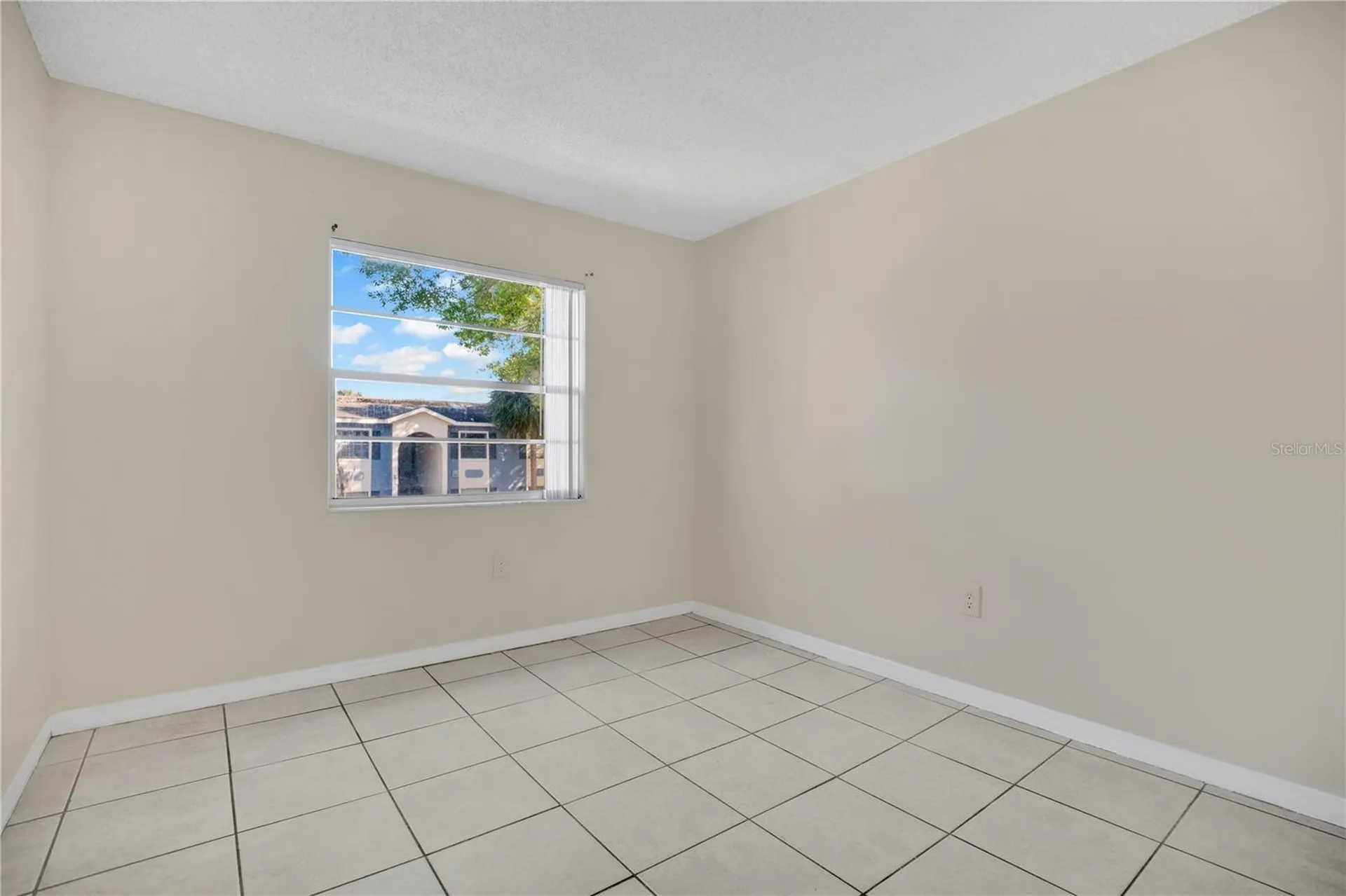 2507 N Alafaya Trail Orlando FL 32826