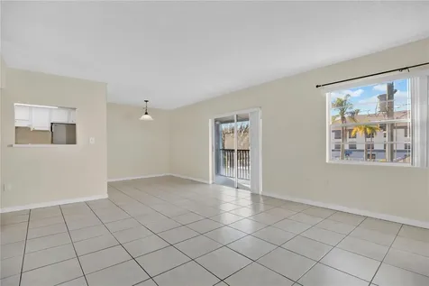 2507 N Alafaya Trail Orlando FL 32826