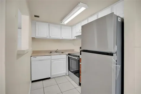 2507 N Alafaya Trail Orlando FL 32826