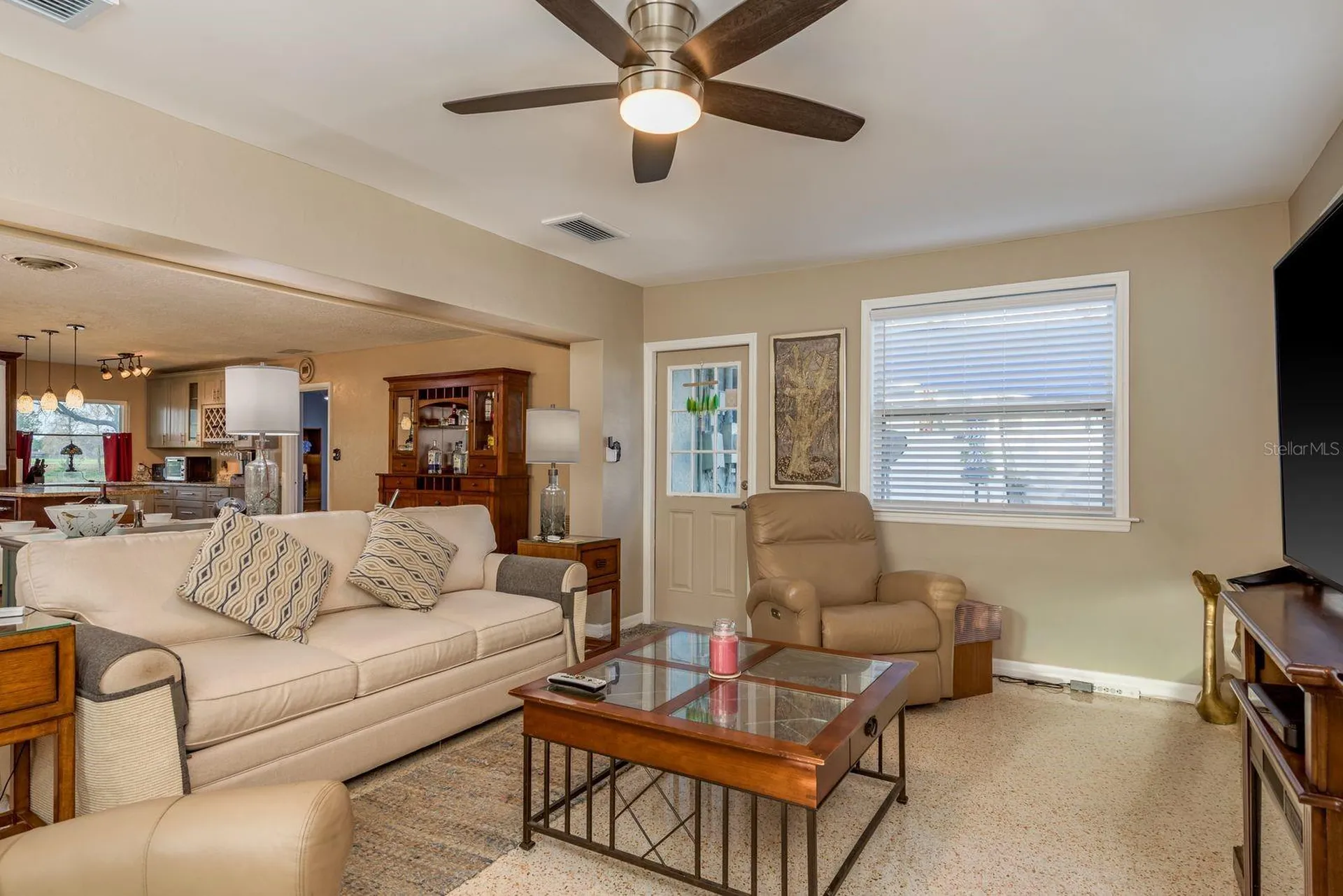 6377 13th Avenue N St Petersburg FL 33710