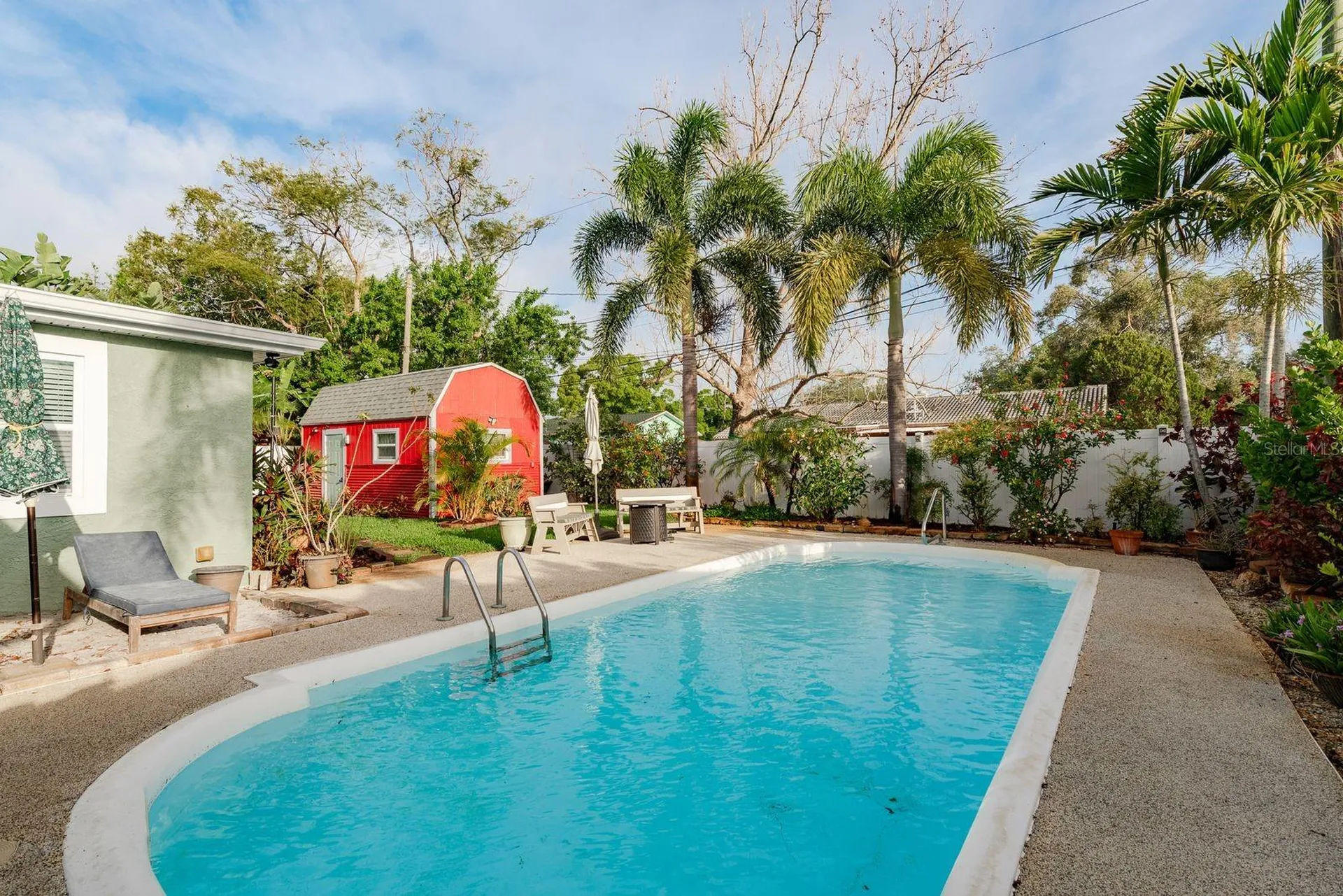 6377 13th Avenue N St Petersburg FL 33710
