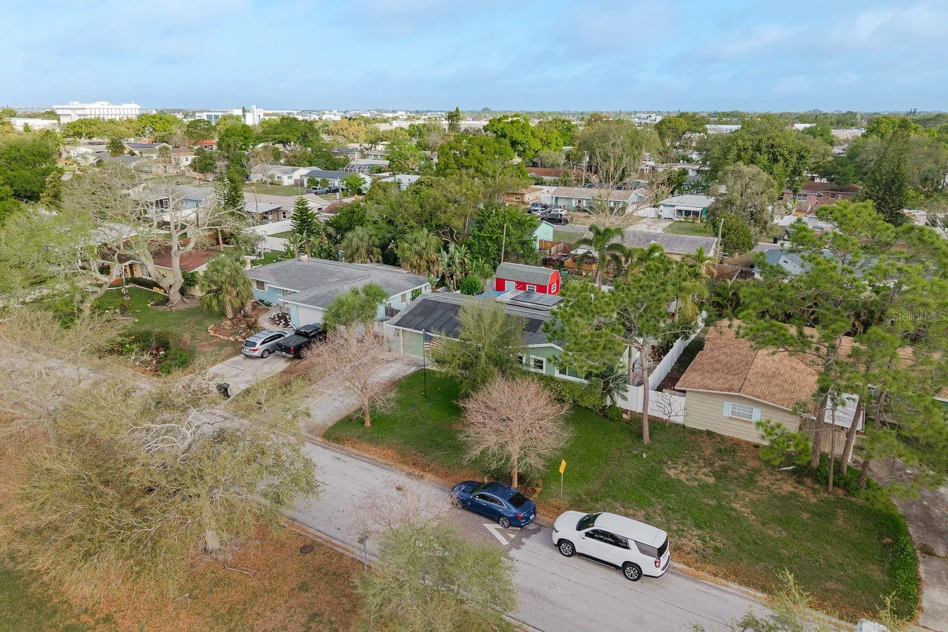 6377 13th Avenue N St Petersburg FL 33710