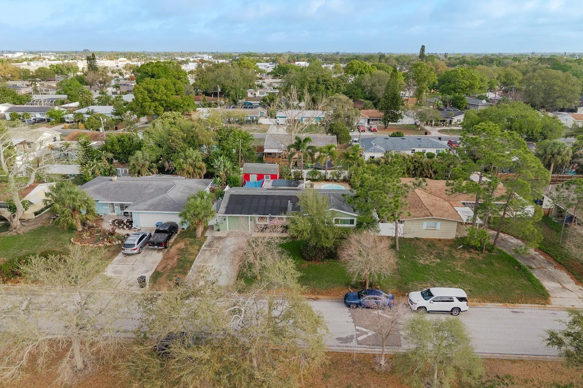 6377 13th Avenue N St Petersburg FL 33710