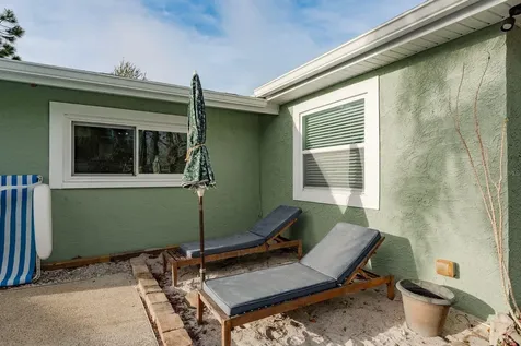 6377 13th Avenue N St Petersburg FL 33710