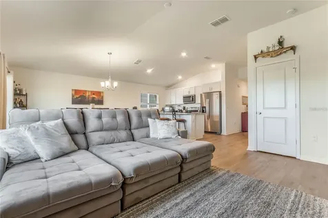 495 Overpool Avenue Davenport FL 33896
