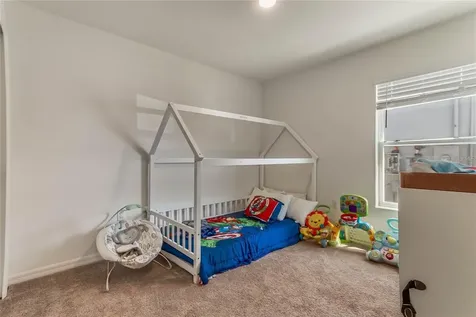 495 Overpool Avenue Davenport FL 33896