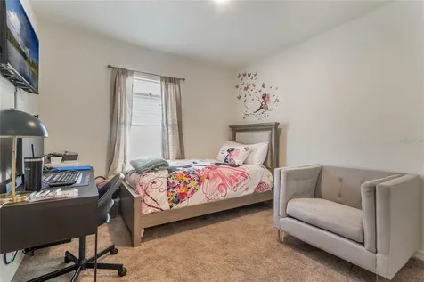 495 Overpool Avenue Davenport FL 33896