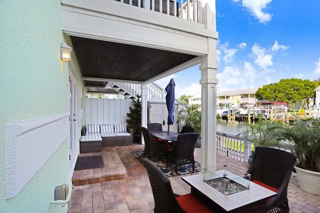 5012 Starfish Drive SE St Petersburg FL 33705