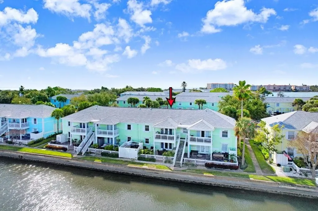 5012 Starfish Drive SE St Petersburg FL 33705