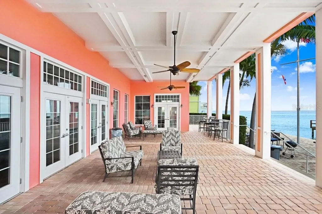 5012 Starfish Drive SE St Petersburg FL 33705
