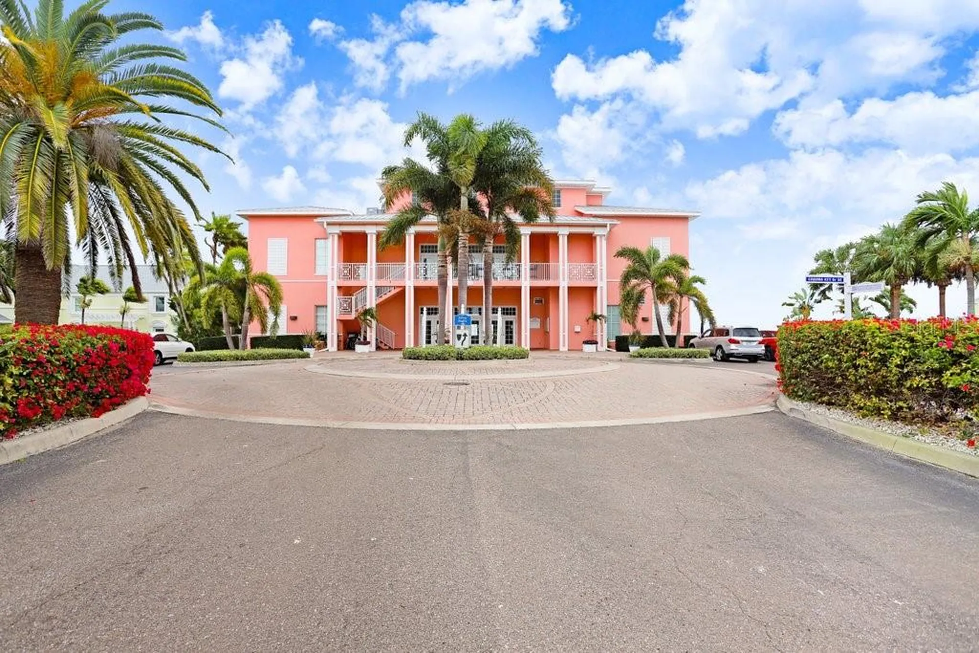 5012 Starfish Drive SE St Petersburg FL 33705