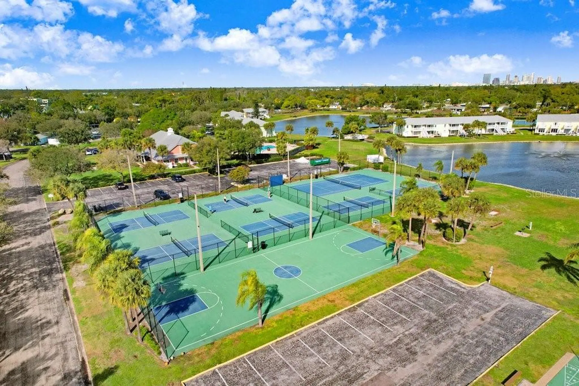5012 Starfish Drive SE St Petersburg FL 33705