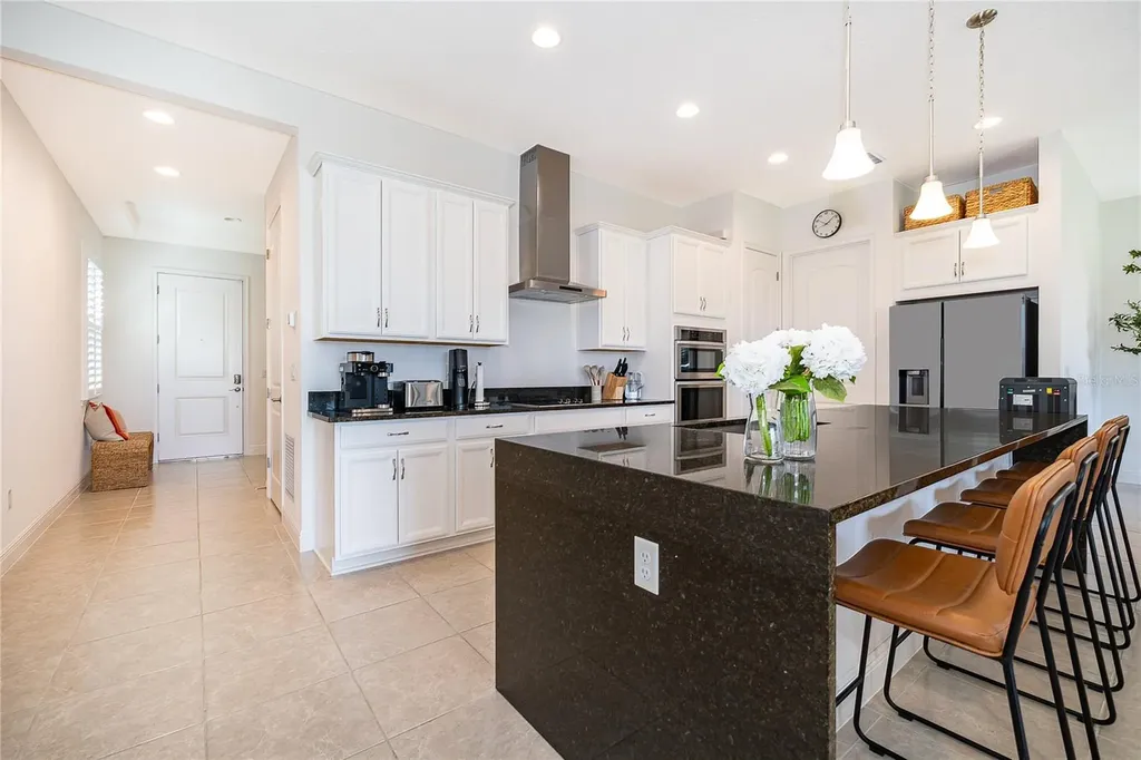 8124 Mabury Lane Orlando FL 32832