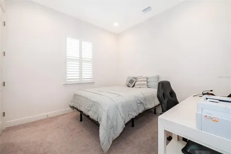 8124 Mabury Lane Orlando FL 32832