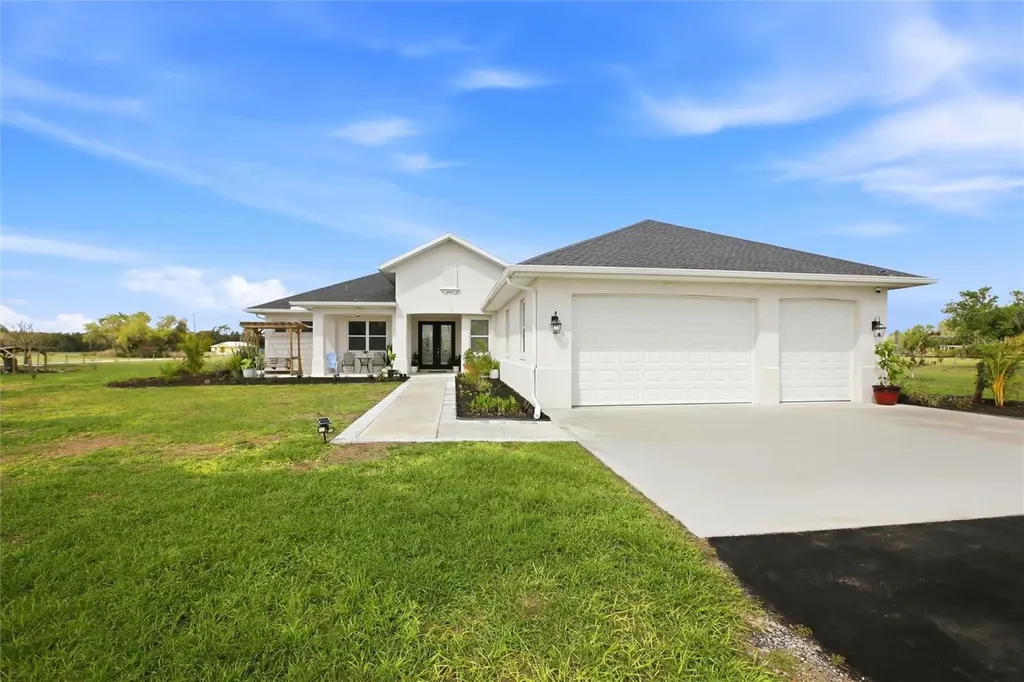 10080 Wauchula Road Myakka City FL 34251