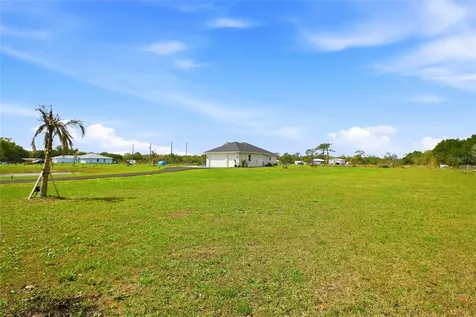 10080 Wauchula Road Myakka City FL 34251