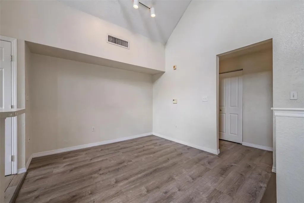 9846 Lake Chase Island Way Tampa FL 33626