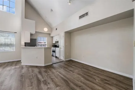 9846 Lake Chase Island Way Tampa FL 33626