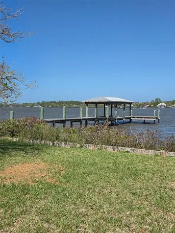 2005 Bayview Drive New Smyrna Beach FL 32168