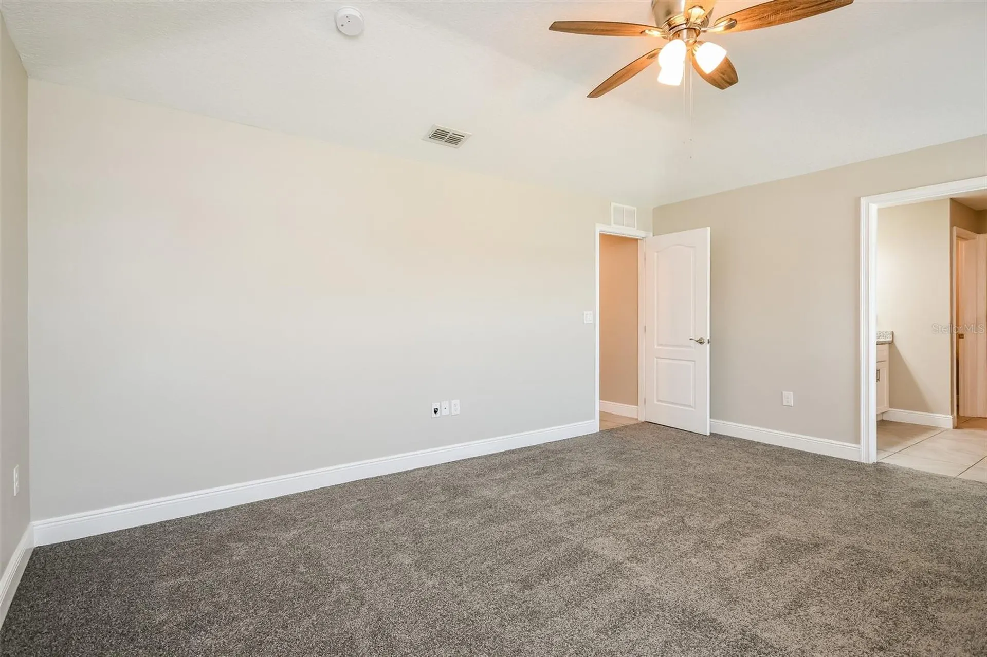 429 Brookfield Drive Kissimmee FL 34758
