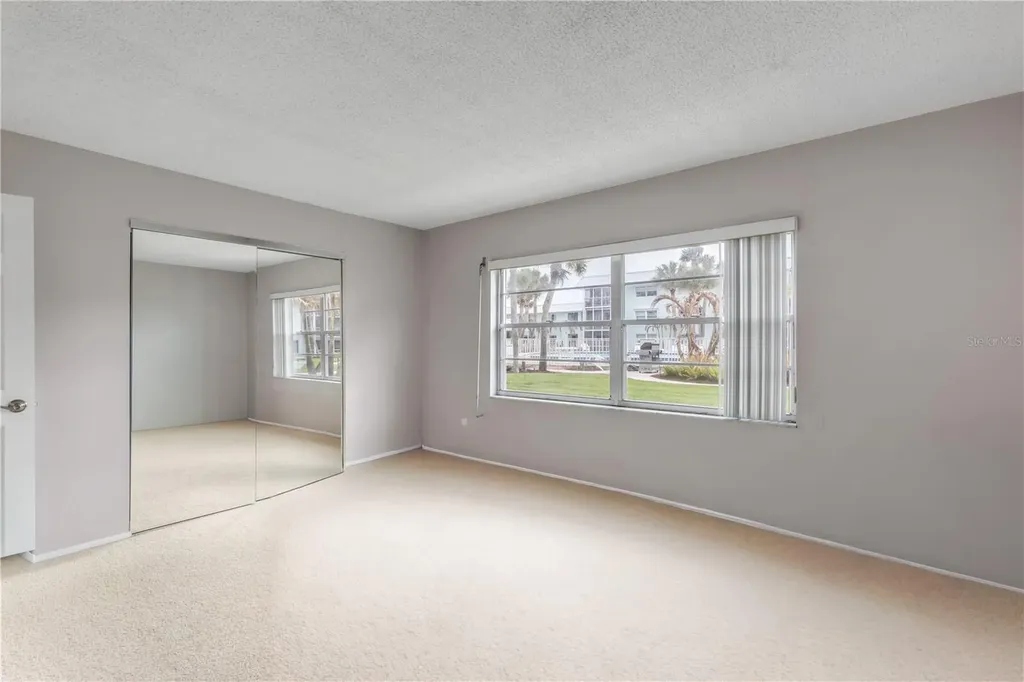 325 N Causeway New Smyrna Beach FL 32169